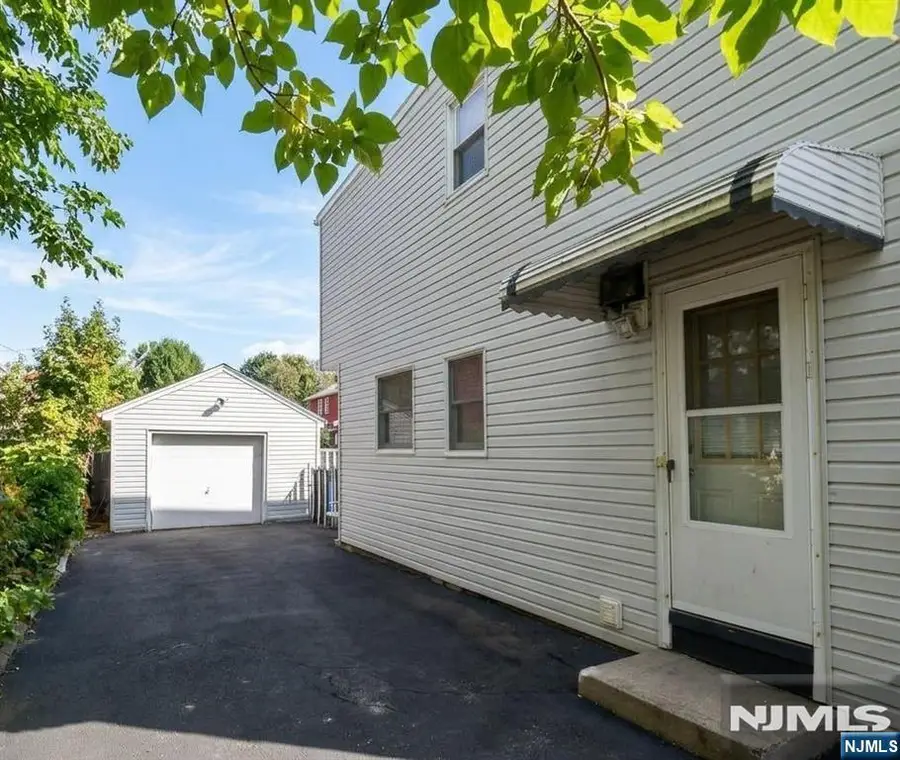 20 Long Hill Drive, Clifton, NJ 07013 - #2