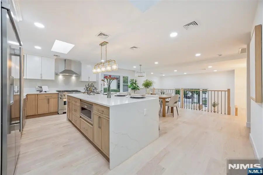 405 Pine Hill Road, Leonia, NJ 07605 - #3