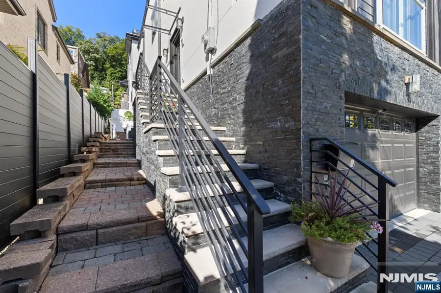 50 Myrtle Avenue A, Edgewater, NJ 07020 - #2