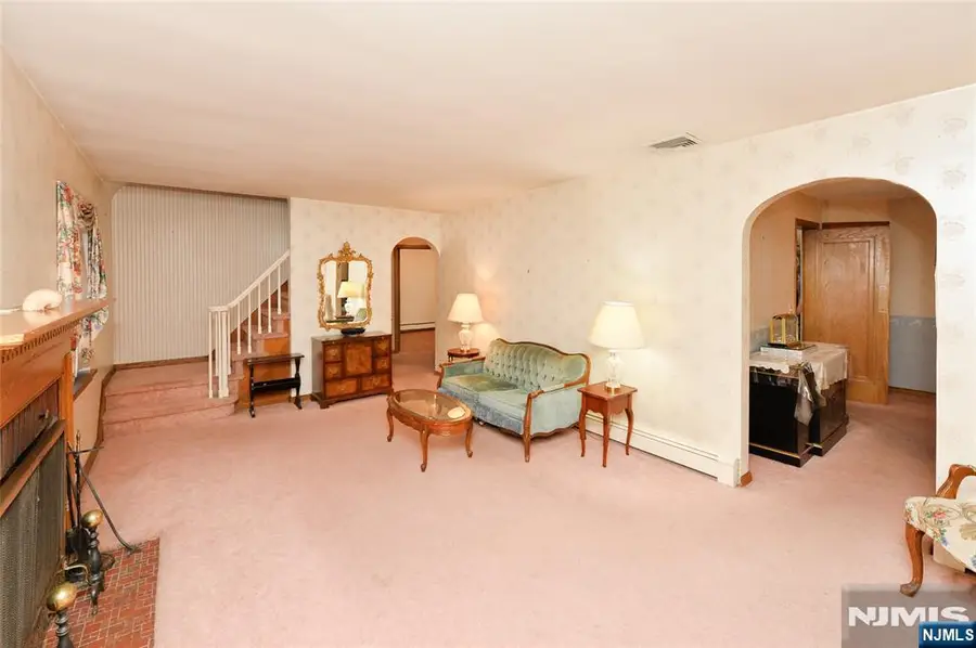 15-06 Morlot Avenue, Fair Lawn, NJ 07410 - #2
