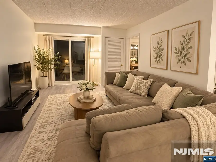1 Iron Forge Square 20, Pompton Lakes, NJ 07442 - #2