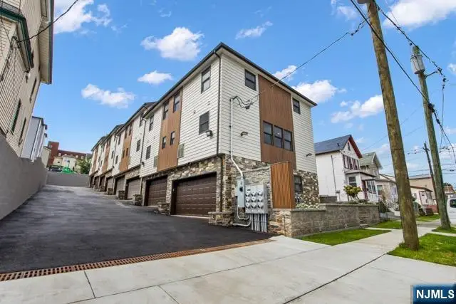 413 Paulison Avenue 7, Passaic, NJ 07055 - #1
