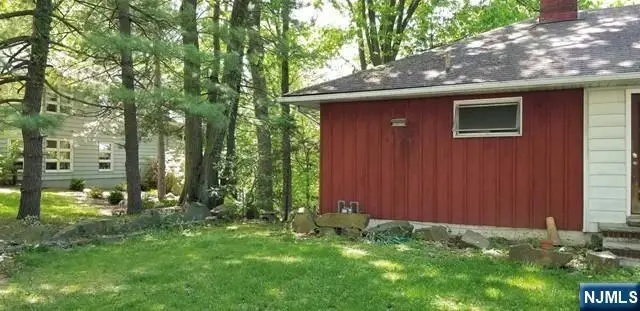 536 Nordhoff Drive, Leonia, NJ 07605 - #2