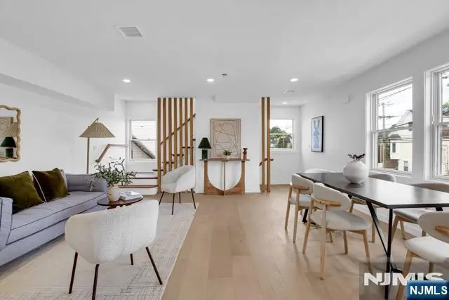 413 Paulison Avenue 8, Passaic, NJ 07055 - #3