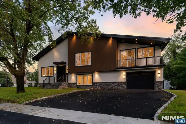 62 Asmus Road, Closter, NJ 07624