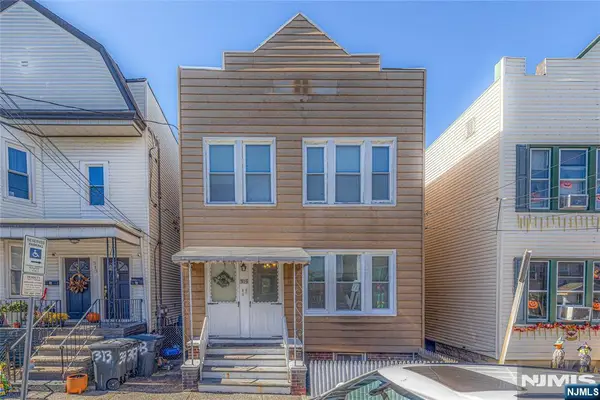 315 Pearsall Avenue, Jersey City, NJ 07305