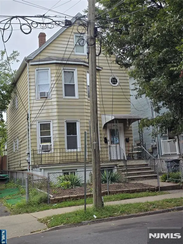 11 Caroline Avenue, Clifton, NJ 07011