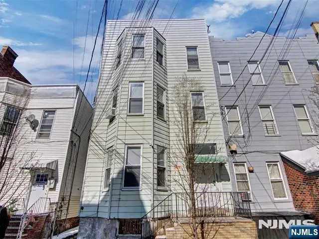 532 27th Street, Union City, NJ 07087 - #2