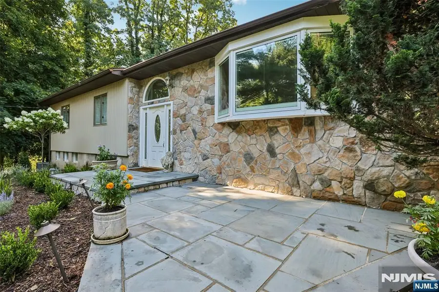 68 Lake Street, Upper Saddle River, NJ 07458 - #3