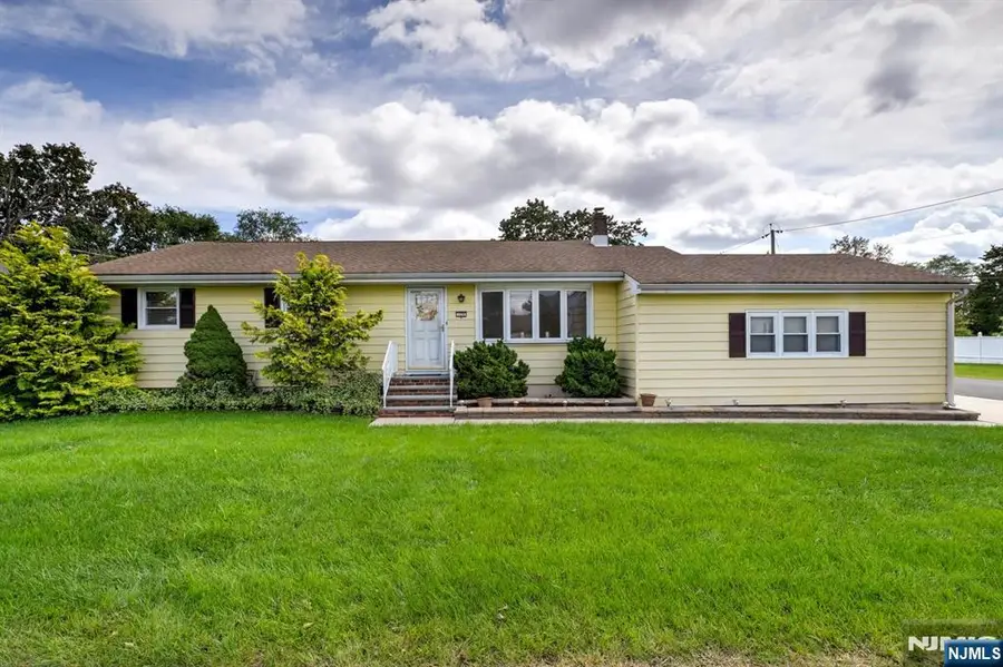 129 Irvington Avenue, Somerset, NJ 08873 - #2