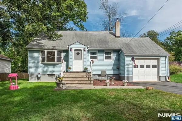 2 Wynding Way, Rockaway Township, NJ 07866