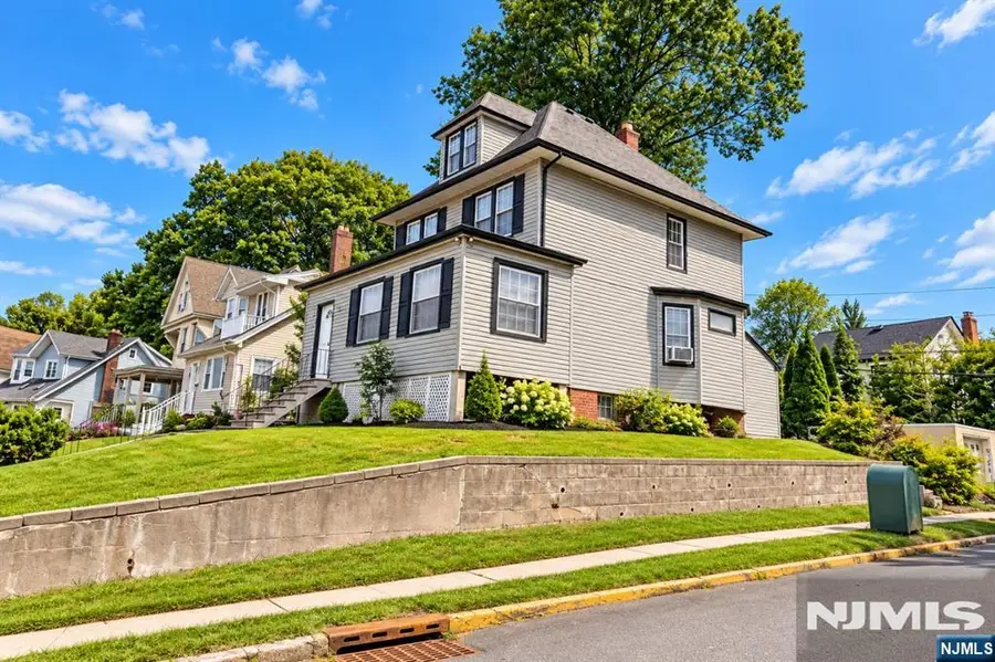 90 Midland Avenue, East Orange, NJ 07017 - #2