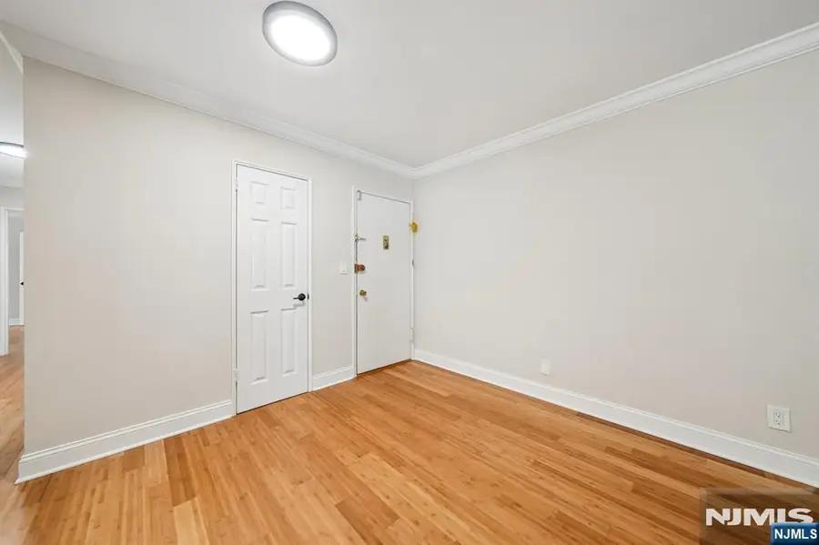 415 Claremont Avenue 1G, Montclair, NJ 07042 - #2