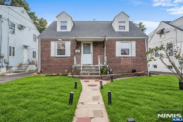 21 Center Street, Belleville, NJ 07109