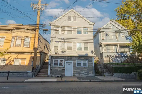 148 Palisade Avenue, Garfield, NJ 07026