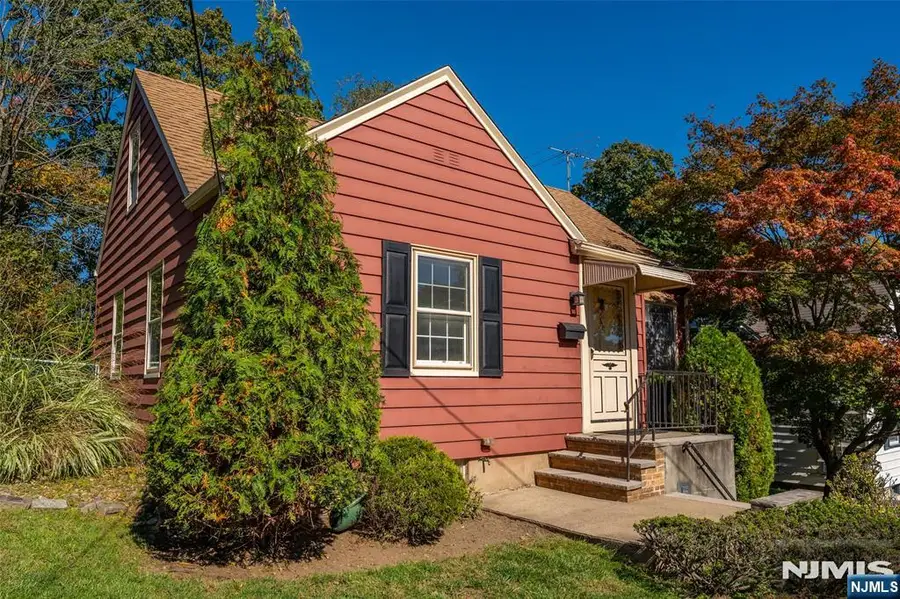150 Franklin Street, Verona, NJ 07044 - #3
