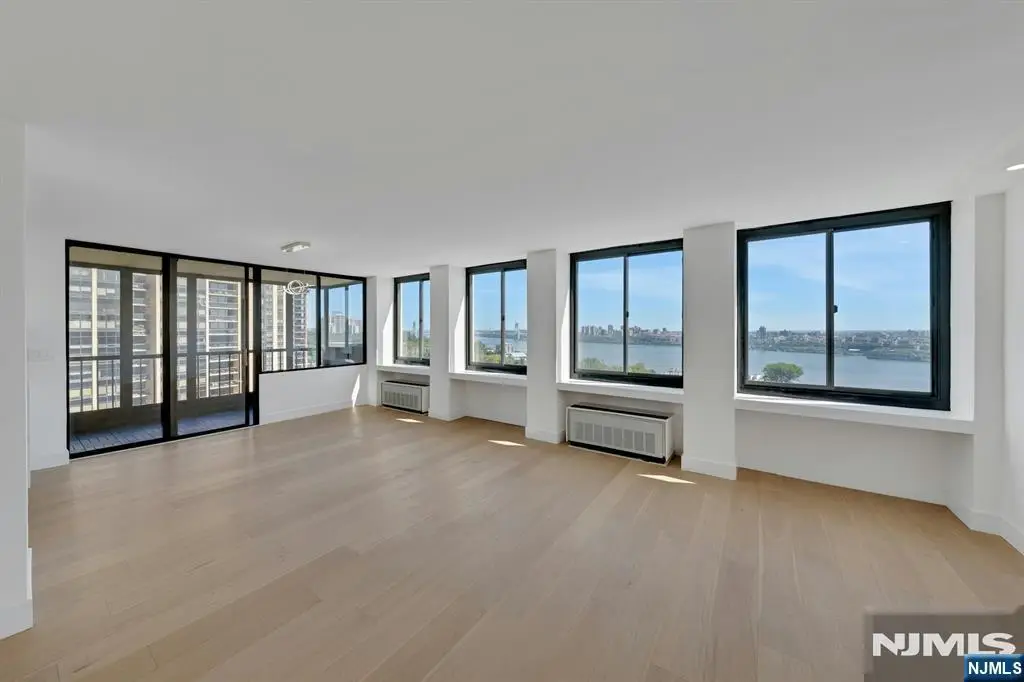 300 Winston 1009, Cliffside Park, NJ 07010 - #1