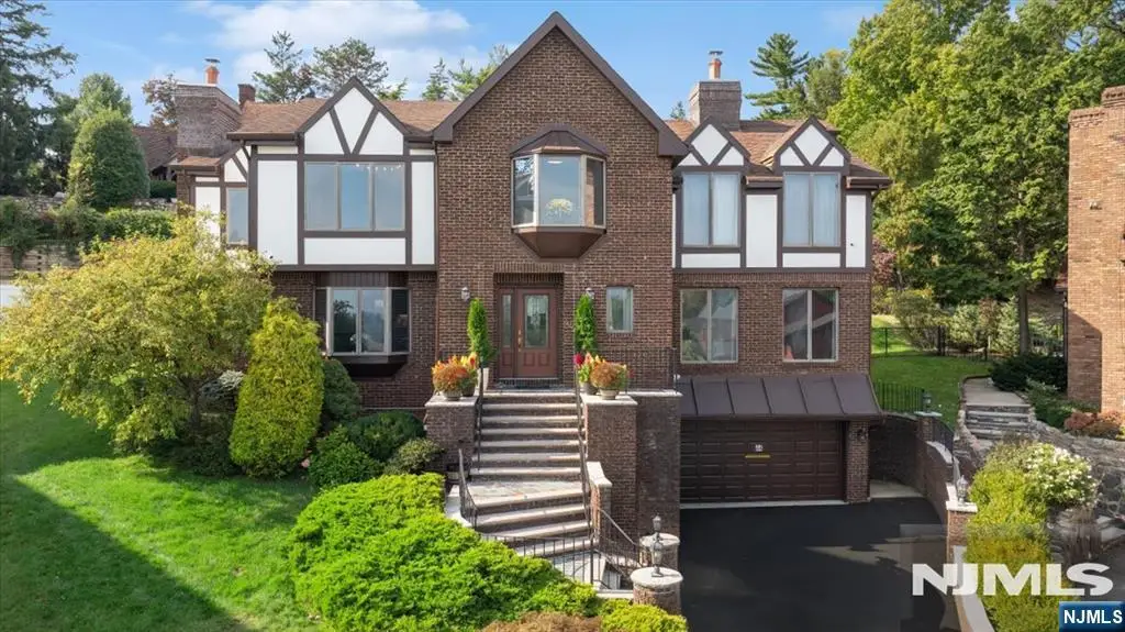 44 Jani Court, Clifton, NJ 07013 - #1