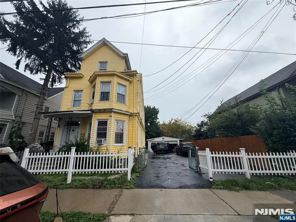 249-253 Temple Street, Paterson, NJ 07522 - #1
