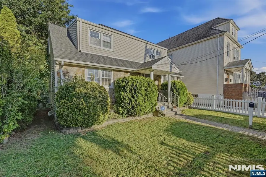 11 Raritan Avenue, Paterson, NJ 07503 - #2