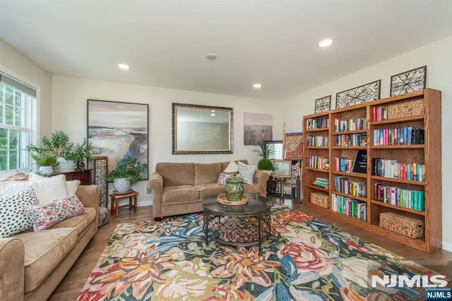 32 Bowfell Court, Wayne, NJ 07470 - #3