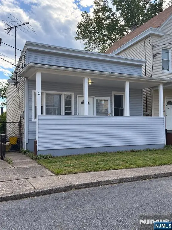 34 8th Avenue, Paterson, NJ 07524 - #1