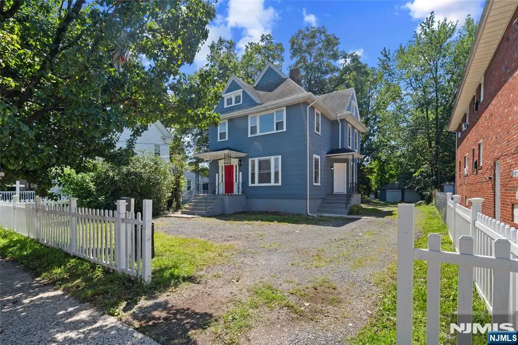 520 Grand Avenue, Rahway, NJ 07065 - #1