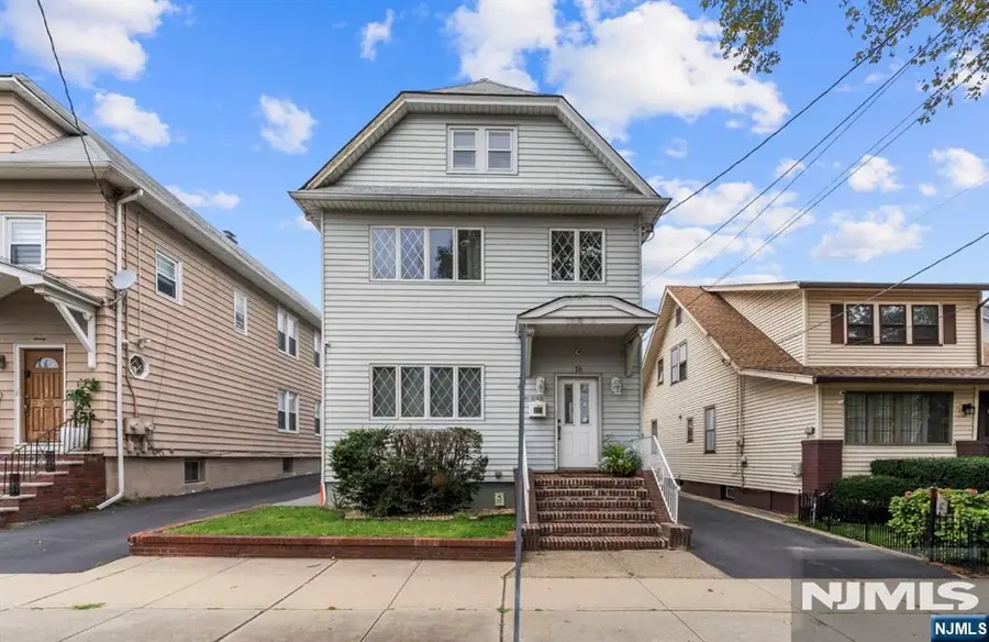 16 Washington Avenue, Clifton, NJ 07011 - #2