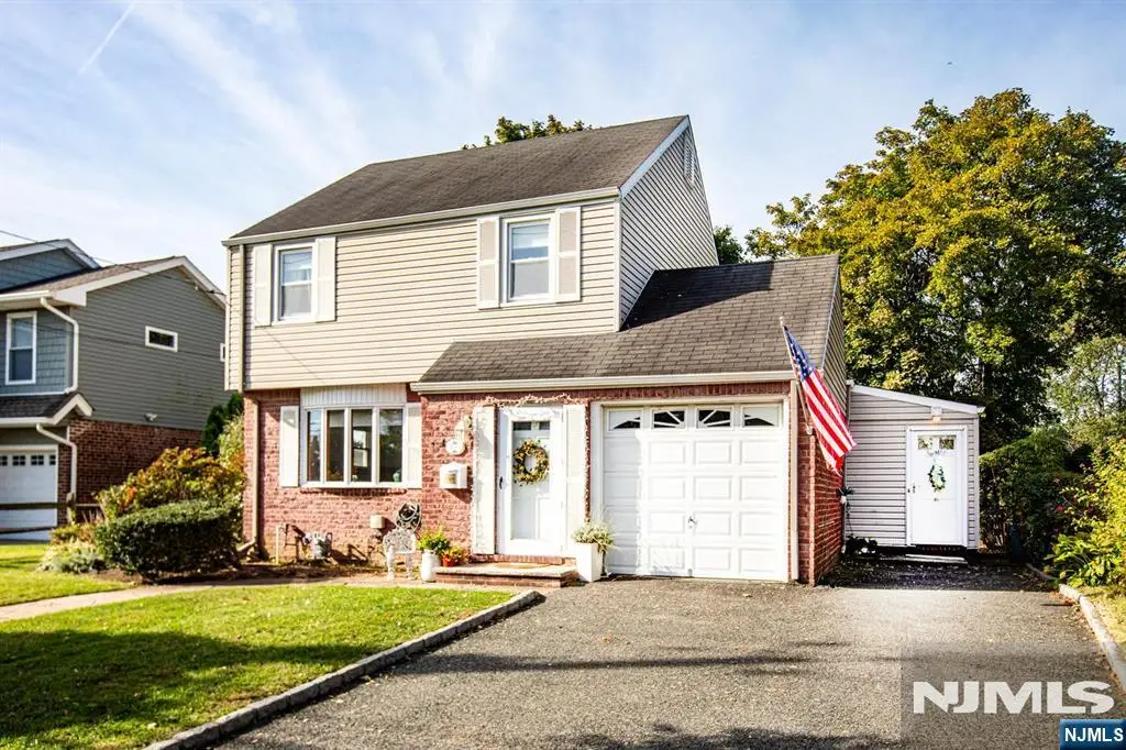 603 Fairlawn Parkway, Saddle Brook, NJ 07663 - #1