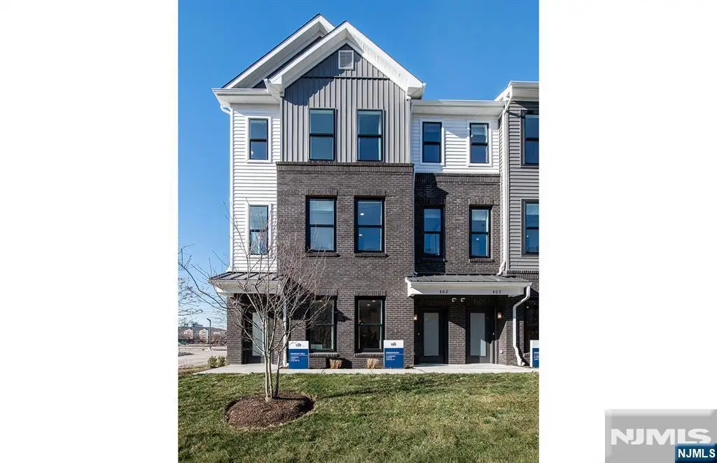 200 Willow Street 211, Kearny, NJ 07032 - #1
