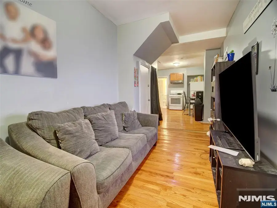 199 Weequahic Avenue, Newark, NJ 07112 - #3
