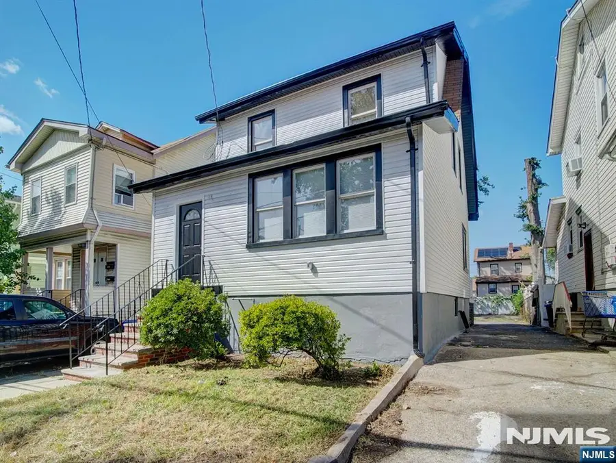 37 Philip Place, Irvington, NJ 07111 - #2