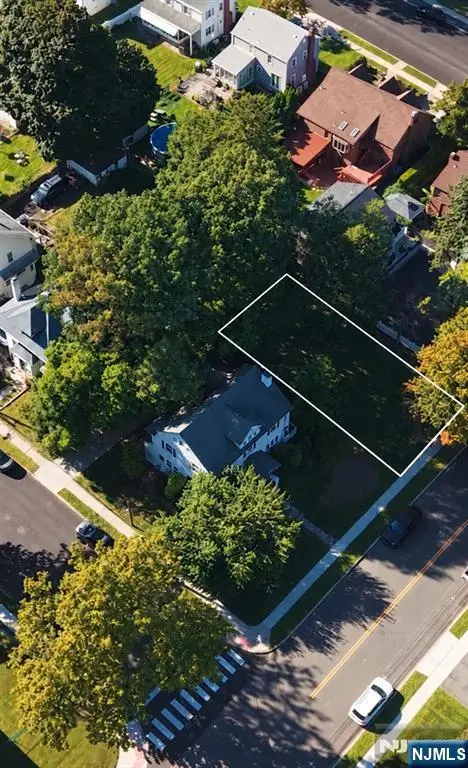 303 3rd, Clifton, NJ 07011