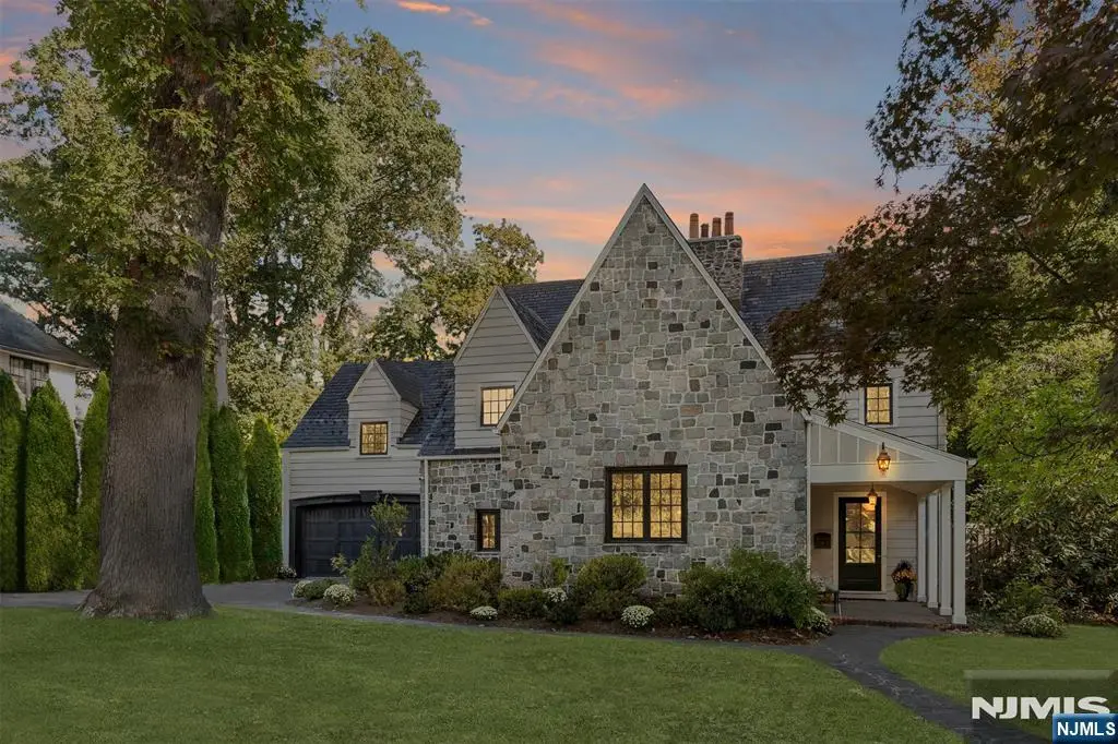 6 Sutherland Road, Montclair, NJ 07042 - #1