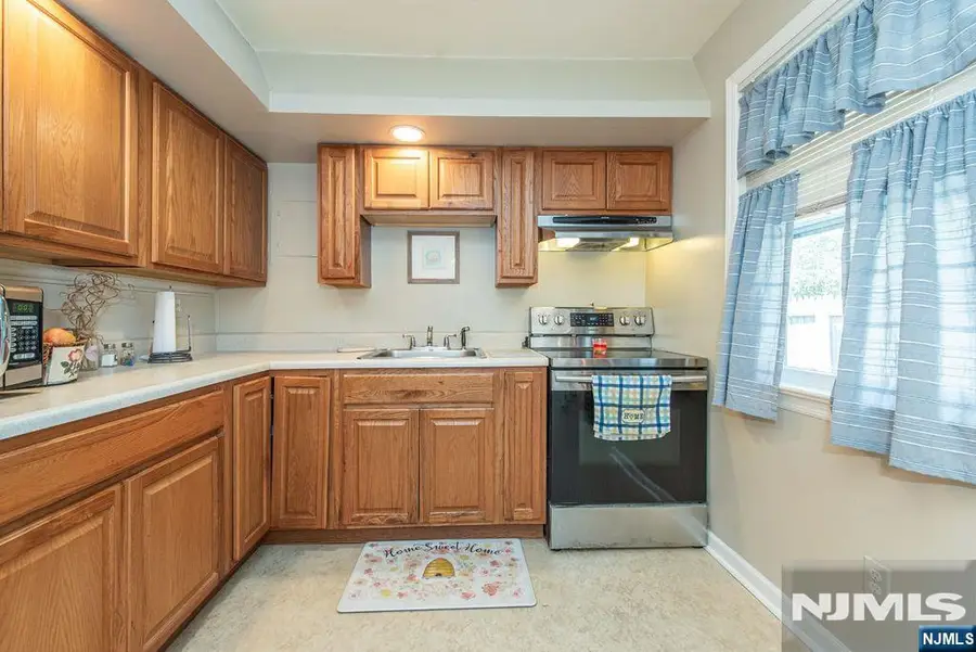 184 Fairfield Road, Wayne, NJ 07470 - #3