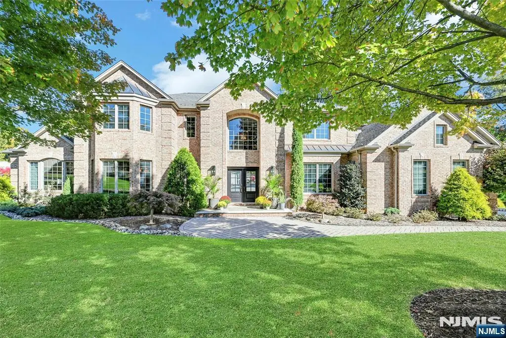 6 Keller Court, Park Ridge, NJ 07656 - #1