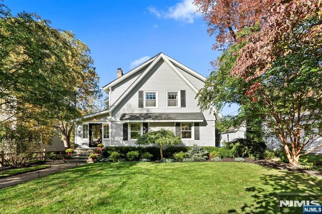15 Randolph Place, Ridgewood, NJ 07450 - #1