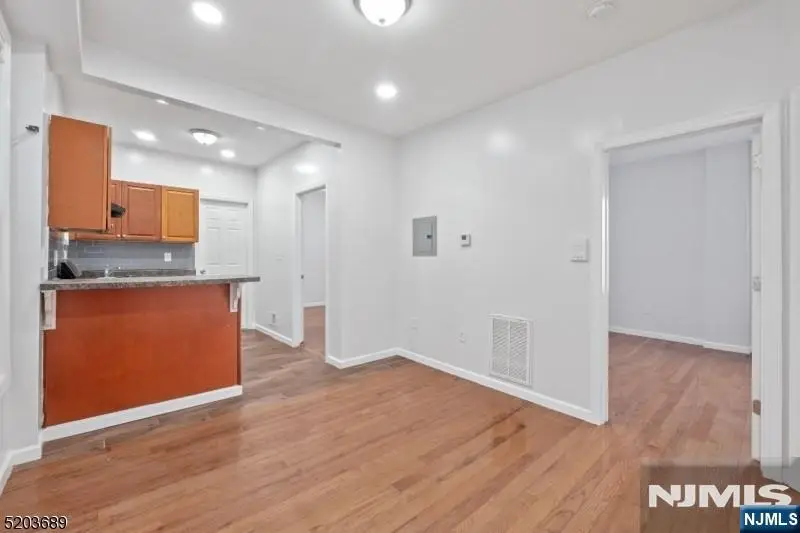 346 Sanford Avenue, Newark, NJ 07106 - #3