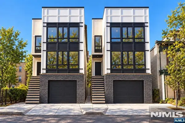 90 Garside Street, Newark, NJ 07104