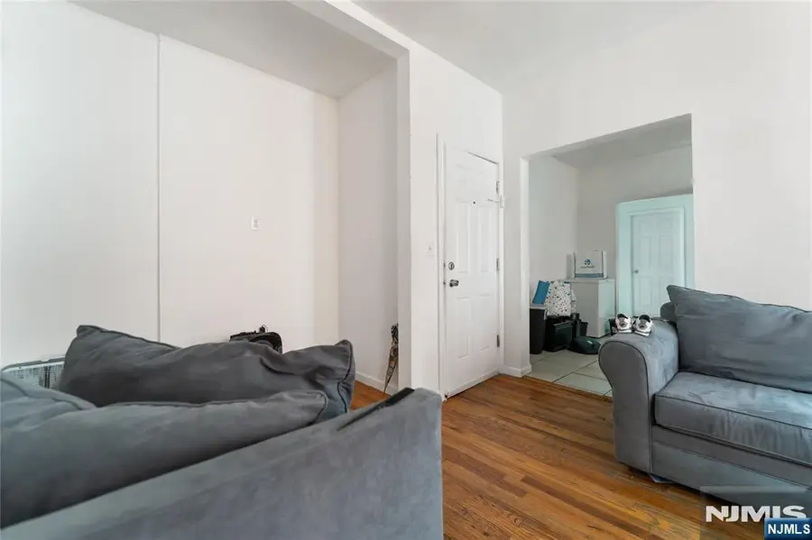37 Aldine Street, Newark, NJ 07112 - #3