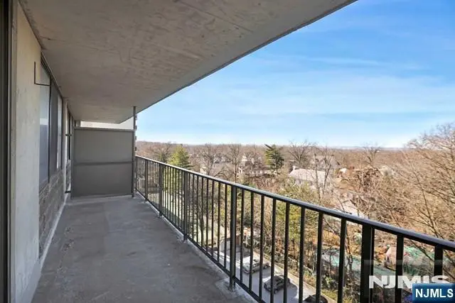 277 Prospect Avenue 7H, Hackensack, NJ 07601 - #2