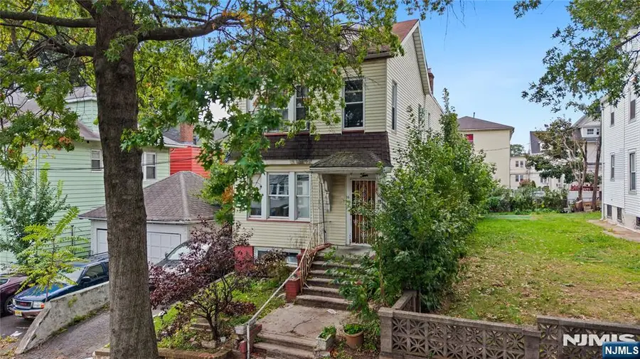 10 Bock Avenue, Newark, NJ 07112 - #2