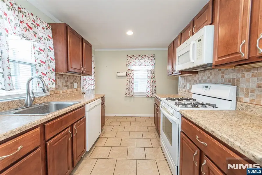 45 Orchard Street, Pompton Lakes, NJ 07442 - #3