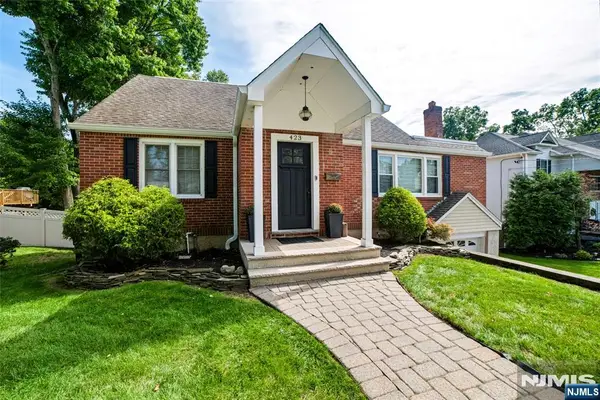 423 West Avenue, Northvale, NJ 07647