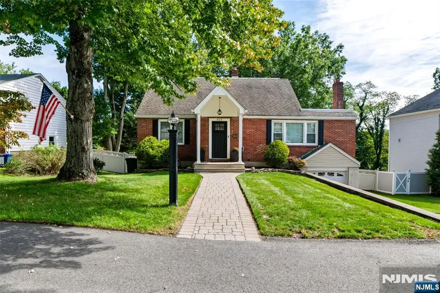 423 West Avenue, Northvale, NJ 07647 - #2