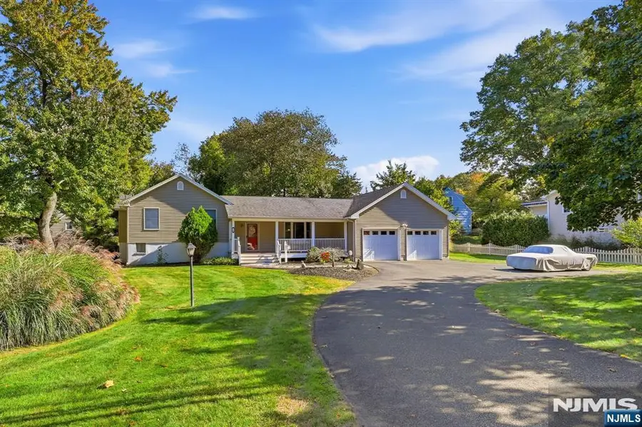 8 N 1st Street, Park Ridge, NJ 07656 - #3