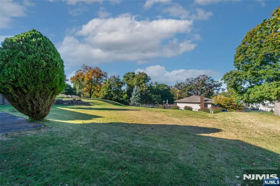 823 Alps Road, Wayne, NJ 07470 - #3