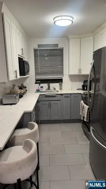 584 Anderson Avenue 2C, Cliffside Park, NJ 07010