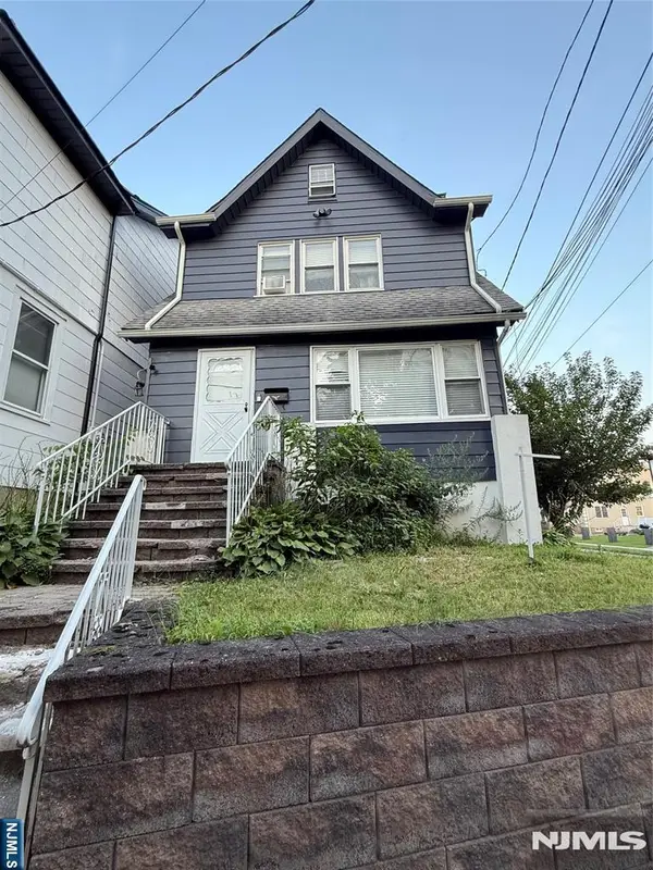 66 Garden Avenue, Belleville, NJ 07109