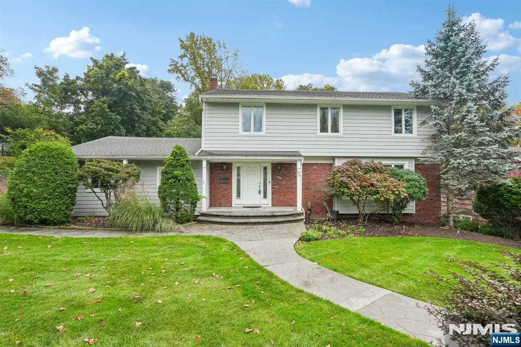 26 Almroth Drive, Wayne, NJ 07470 - #1